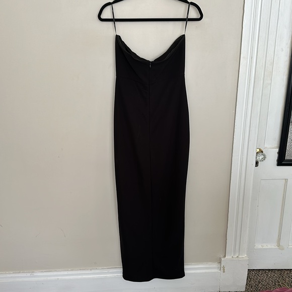 Lulus Black Gown- taken in on the top a bit - Picture 2 of 4